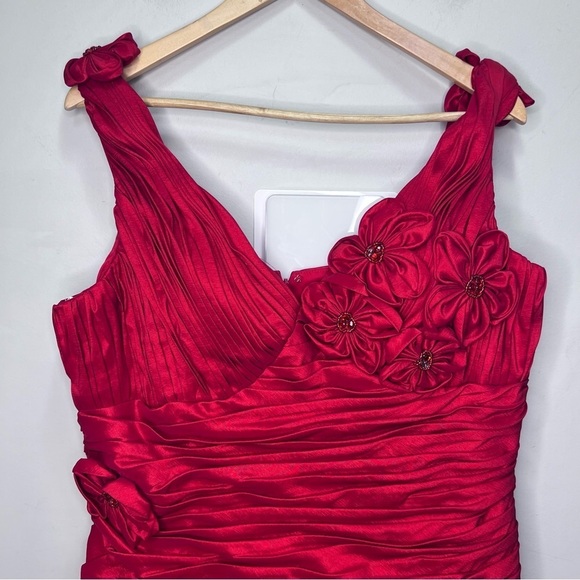 Marsoni Red Ruched Bodycon Dress Size 18 Floral Feminine - Picture 3 of 11